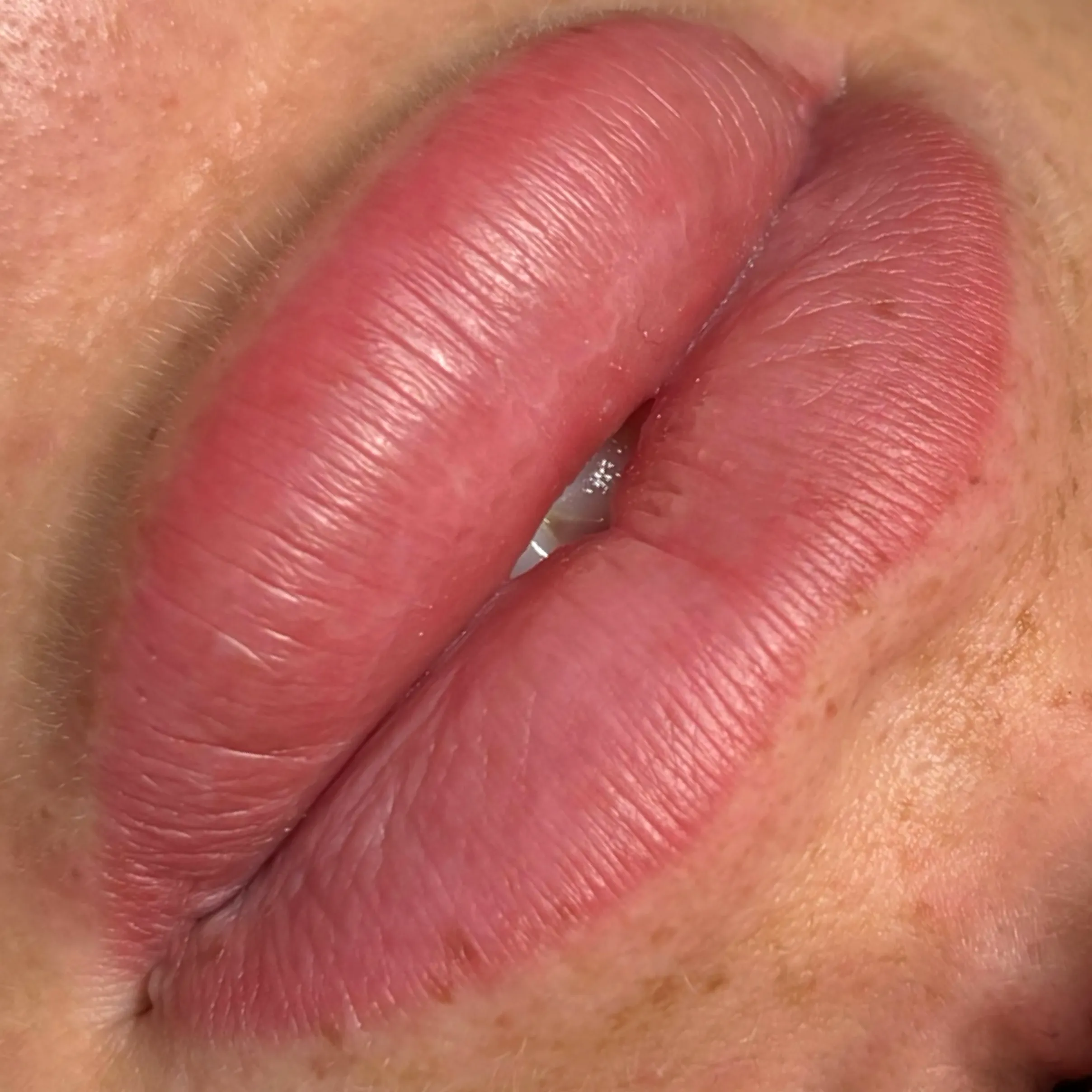lip blush colour balance
