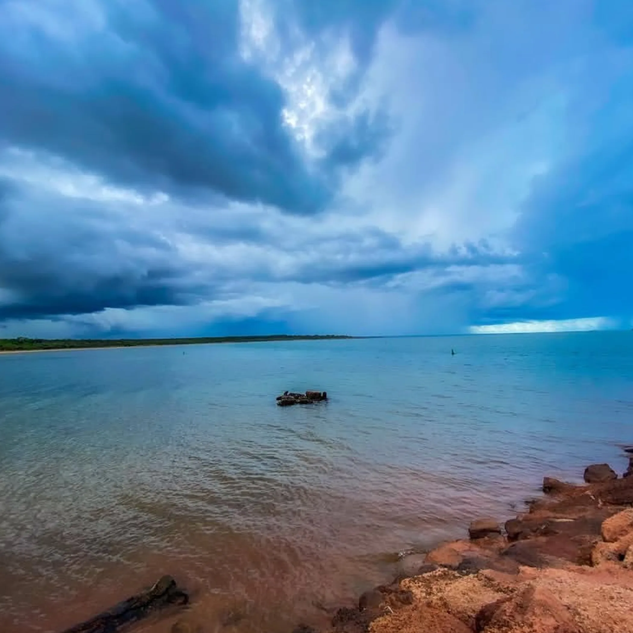darwin australia coastal scene