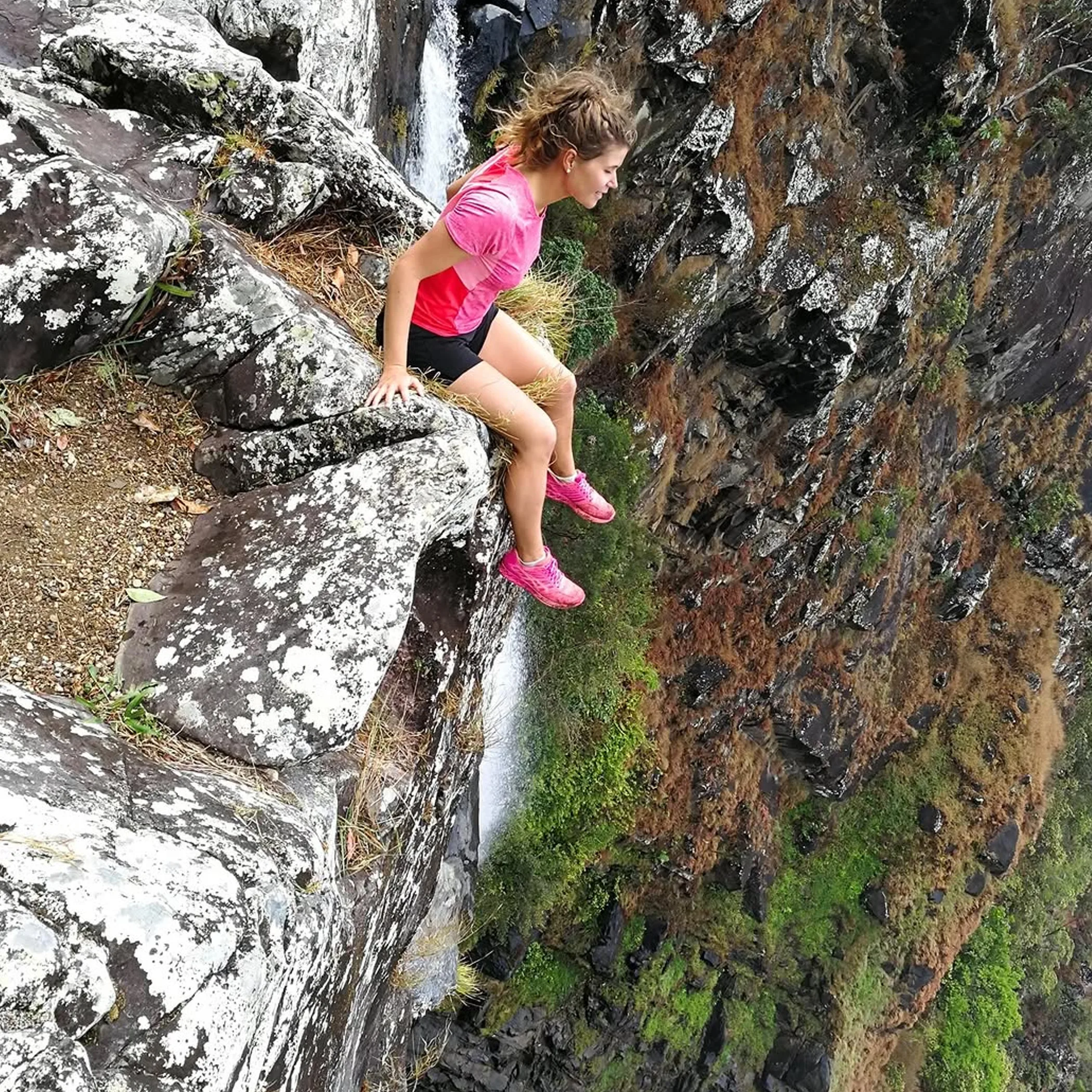 rainforest waterfall and hiking tour